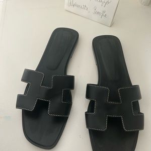 Hermes Oran sandals